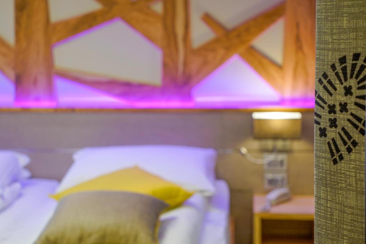 Aktivhotel Santalucia Torbole Sul Garda Dış mekan fotoğraf