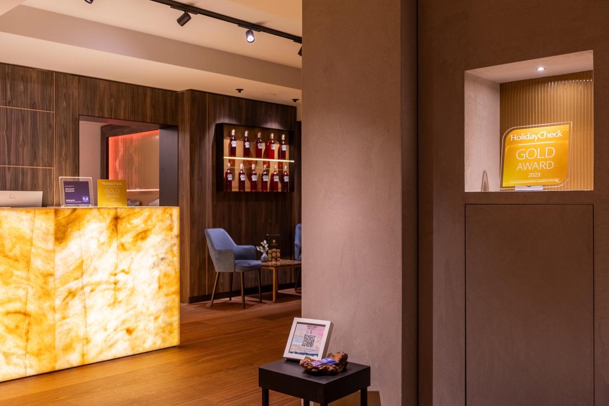 Aktivhotel Santalucia Torbole Sul Garda Dış mekan fotoğraf
