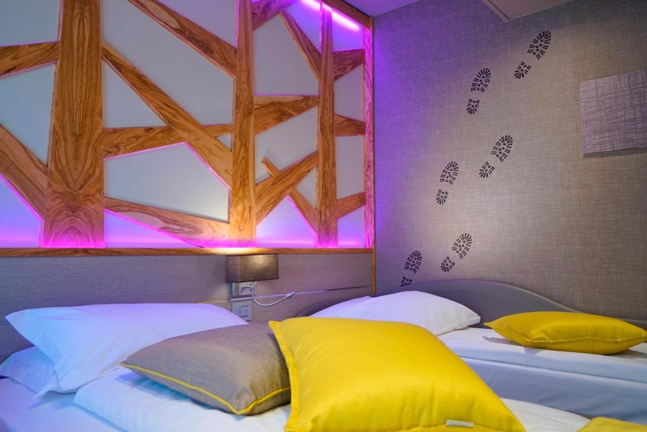 Aktivhotel Santalucia Torbole Sul Garda Dış mekan fotoğraf