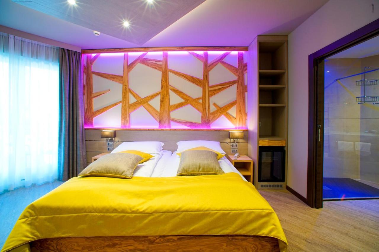 Aktivhotel Santalucia Torbole Sul Garda Dış mekan fotoğraf